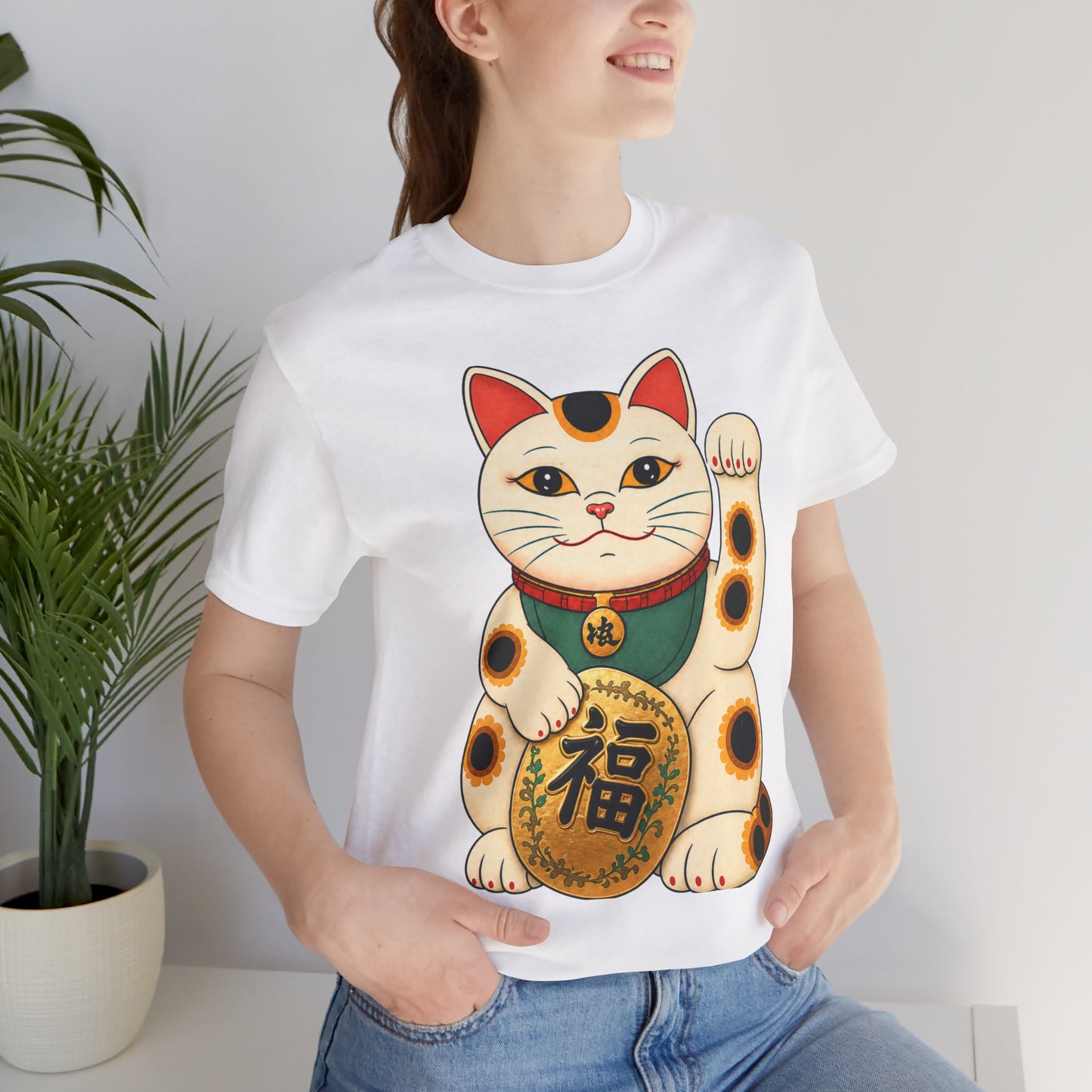 Lucky Maneki Neko Cat T-Shirt — Japanese Good Fortune Graphic Tee