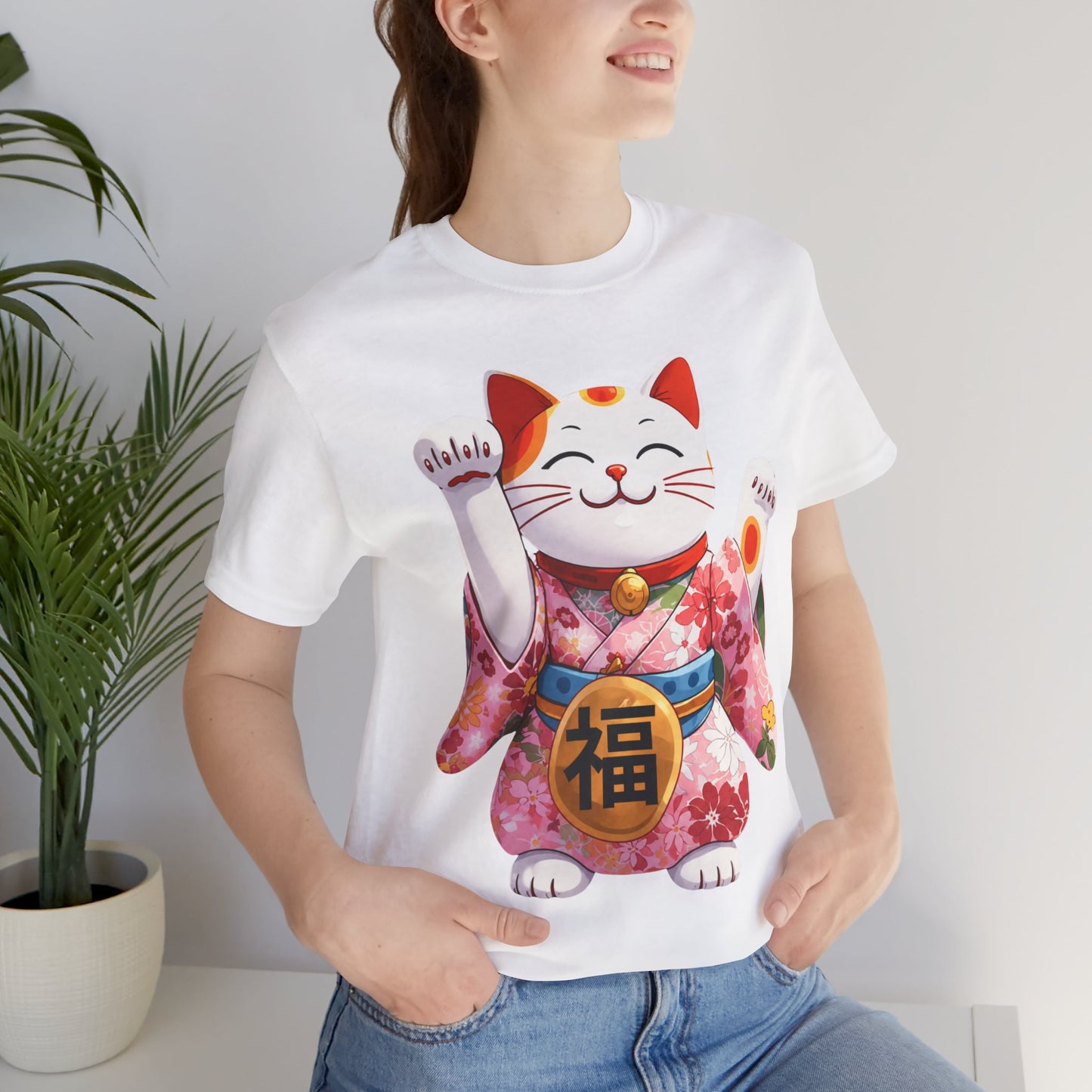 Maneki Neko Lucky Cat T-Shirt — Japanese Good Fortune Tee